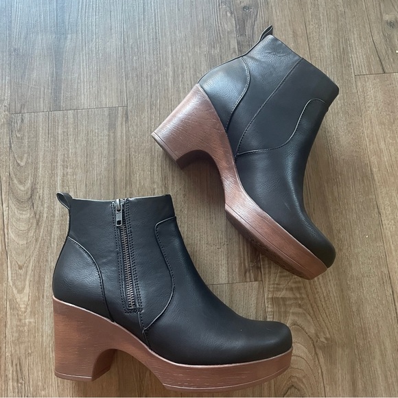 boc Shoes - BOC women’s Blakelynn black ankle boots b.o.c Sz 9.5